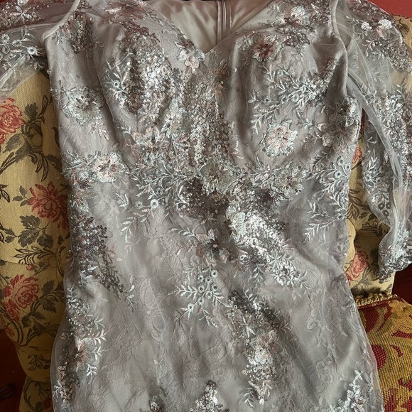 Size 12 - Picture 6 of 8